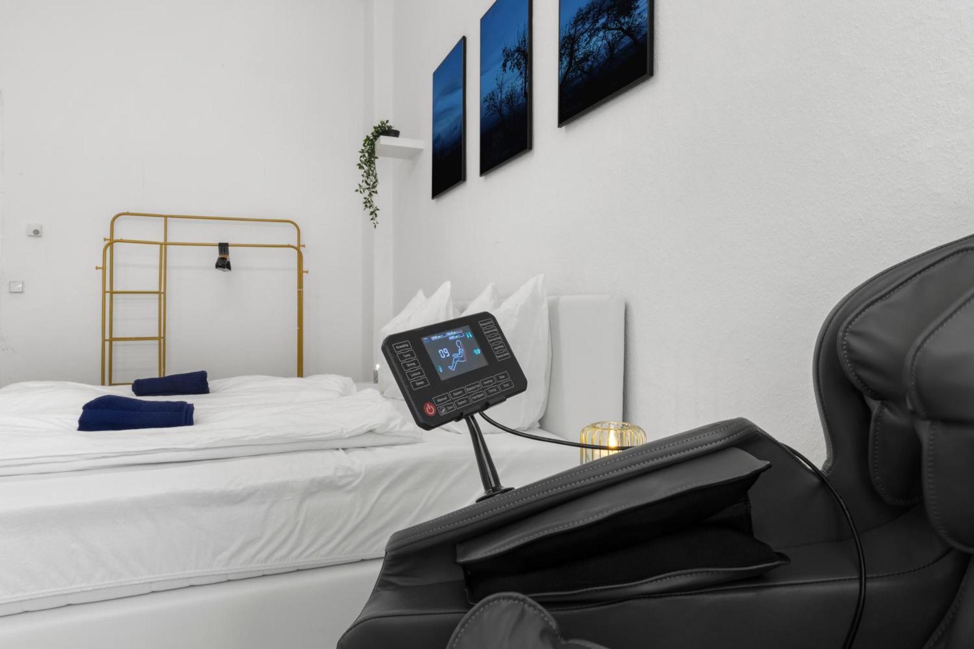 ベルリン62Qm2, Massageseat, Billard-Table, King-Sized Bedアパートメント エクステリア 写真
